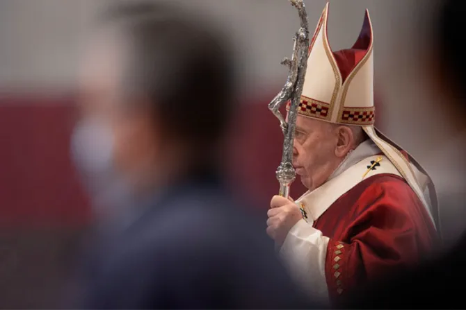 El Papa explica cómo defenderse de los “tres enemigos” del don del Espíritu Santo