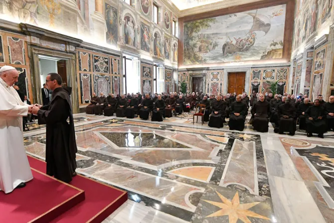 Papa Francisco insiste en la importancia de la vida contemplativa en la Iglesia