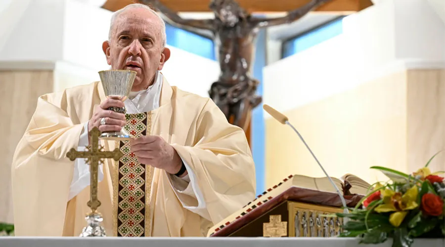 El Papa ofrece la Misa en Santa Marta por quienes sufren tristeza por el coronavirus