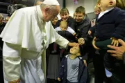 El Papa salió del Vaticano para vivir por un momento en la “Ciudadela de la Caridad”