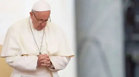 Más de 50 mueren a causa de incendios en Hawái: El Papa Francisco expresa sus condolencias