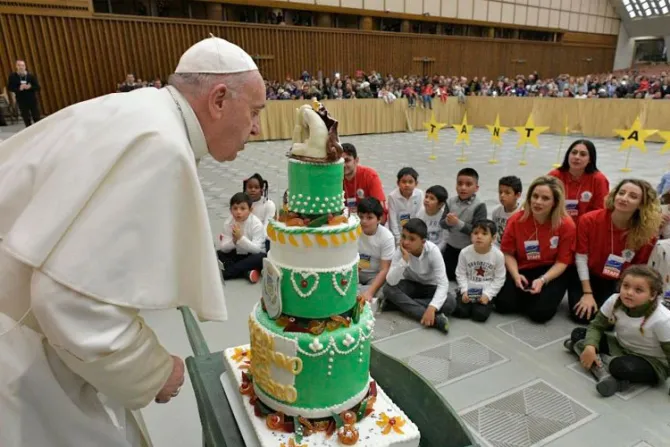 Así animó el Papa Francisco a los niños del Dispensario Pediátrico Santa Marta