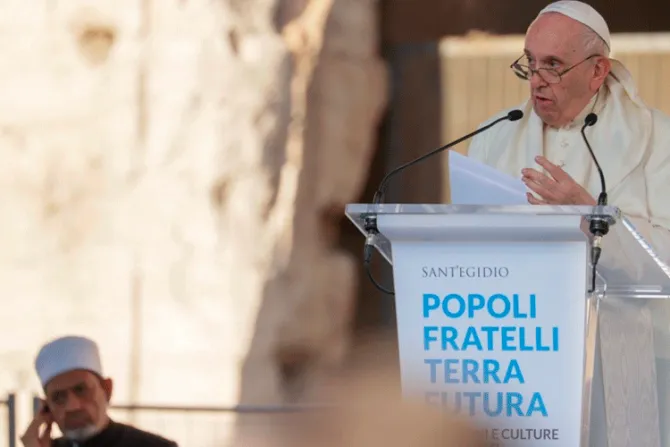 El Papa pide “menos armas y más comida” en un mundo indiferente ante la guerra