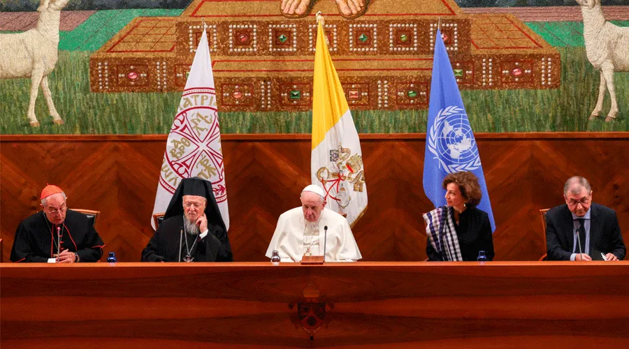 El Papa Francisco durante el encuentro en la Lateranense. Foto: Daniel Ibáñez / ACI Prensa?w=200&h=150