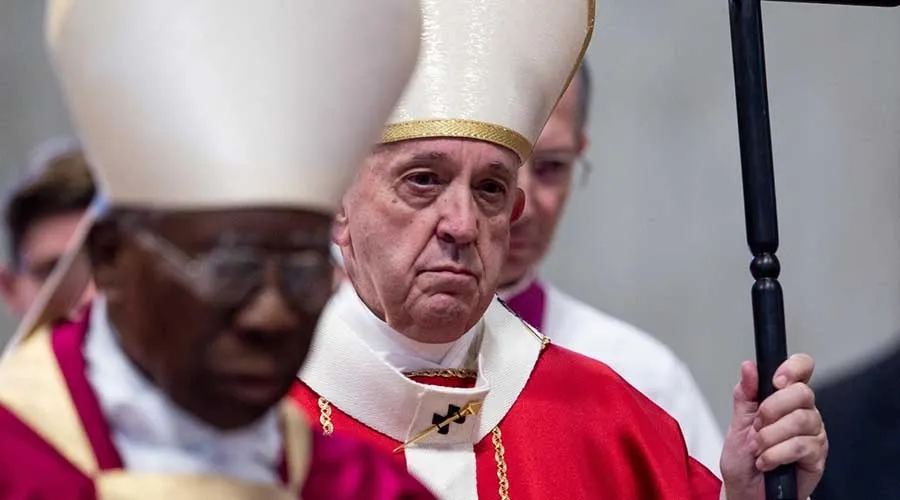 Papa Francisco: “No hemos nacido para la muerte, sino para la resurrección”