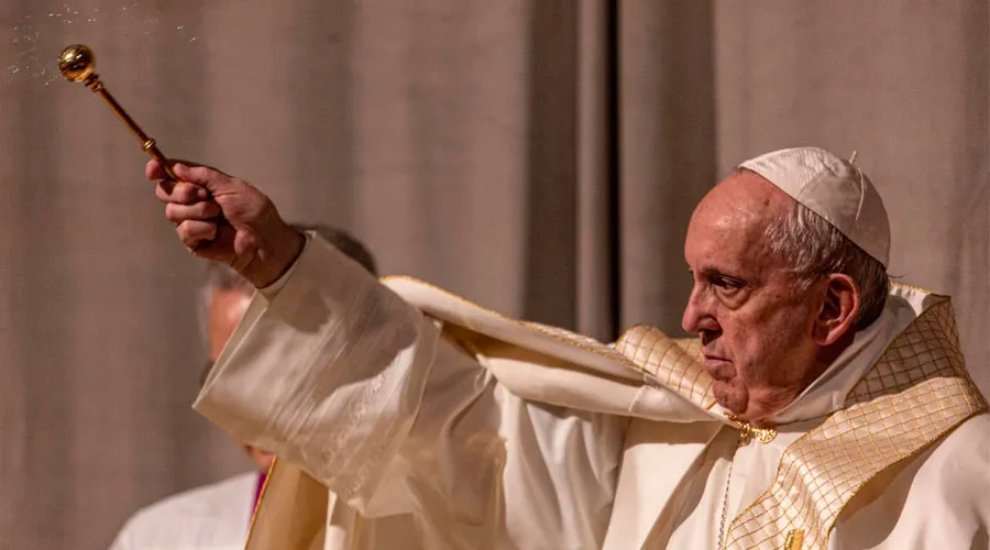 El Papa Francisco durante la Misa. Foto: EWTN-ACI Prensa/Daniel Ibáñez/Vatican Pool