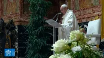 El Papa pronuncia su homilía. Foto: Captura Youtube