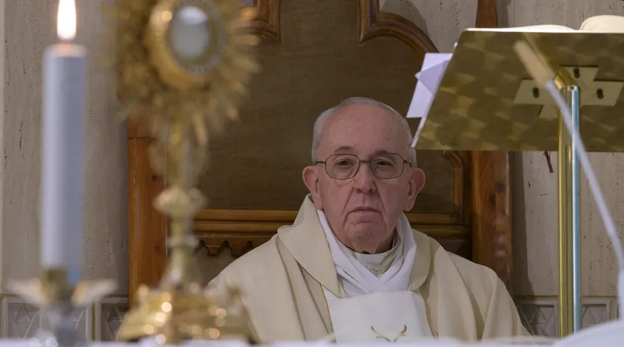 El Papa Francisco en la Misa celebrada en Santa Marta. Foto: Vatican Media?w=200&h=150