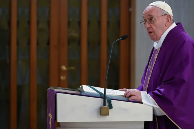 El Papa Francisco alerta sobre la idolatría en el corazón