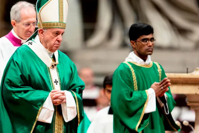 Al inaugurar el Sínodo de la Amazonía el Papa pide reavivar el fuego de la misión