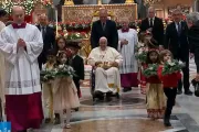 Misa de Nochebuena: El Papa indica camino para reencontrar el sentido de la Navidad