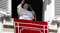 El Papa Francisco durante el rezo del Regina Coeli. Foto: Vatican Media