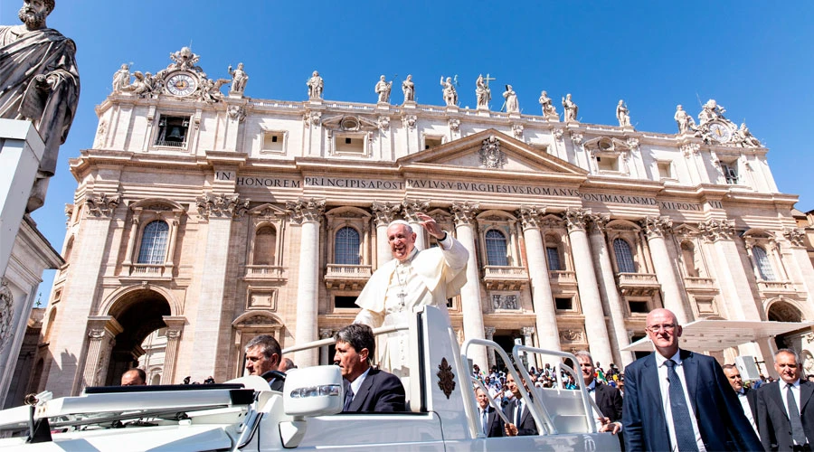 El Papa Francisco en el Vaticano. Foto: Daniel Ibáñez / ACI Prensa?w=200&h=150