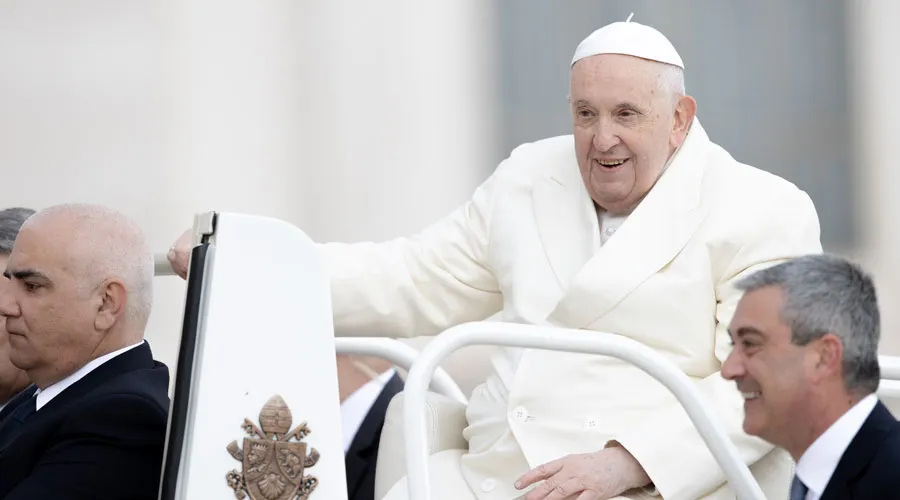 El Papa Francisco en la audiencia general de hoy. Crédito: Daniel Ibáñez / ACI Prensa?w=200&h=150