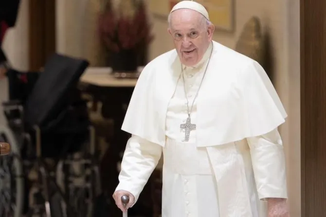 Papa Francisco: Benedicto XVI siempre quiso acompañarnos al encuentro con Jesús