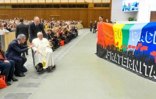 El Papa Francisco en el Aula Pablo VI esta mau00f1ana con los delegados de la Conferencia General Italiana del Trabajo. Cru00e9dito: Vatican Media 