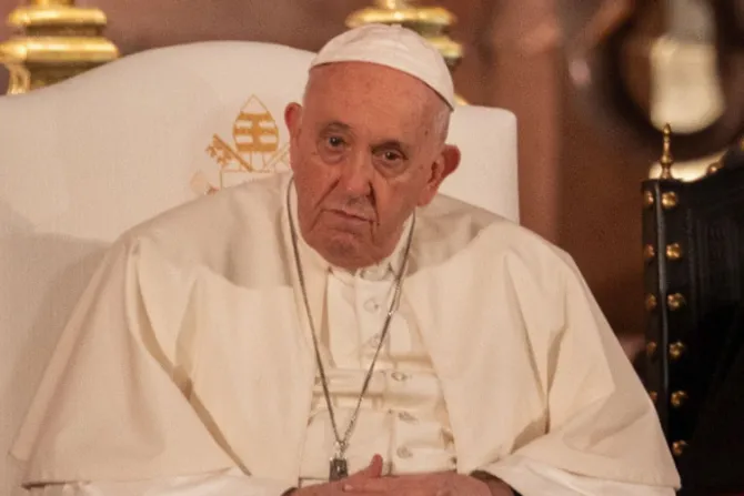 El Papa Francisco recibe a 13 víctimas de abusos en Lisboa