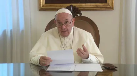El Papa Francisco alienta a seguir ejemplo de la Virgen María con gestos de amor y servicio