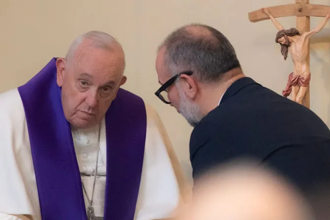 24 horas para el Señor: El Papa llama a acercarse a Dios con la humildad del publicano