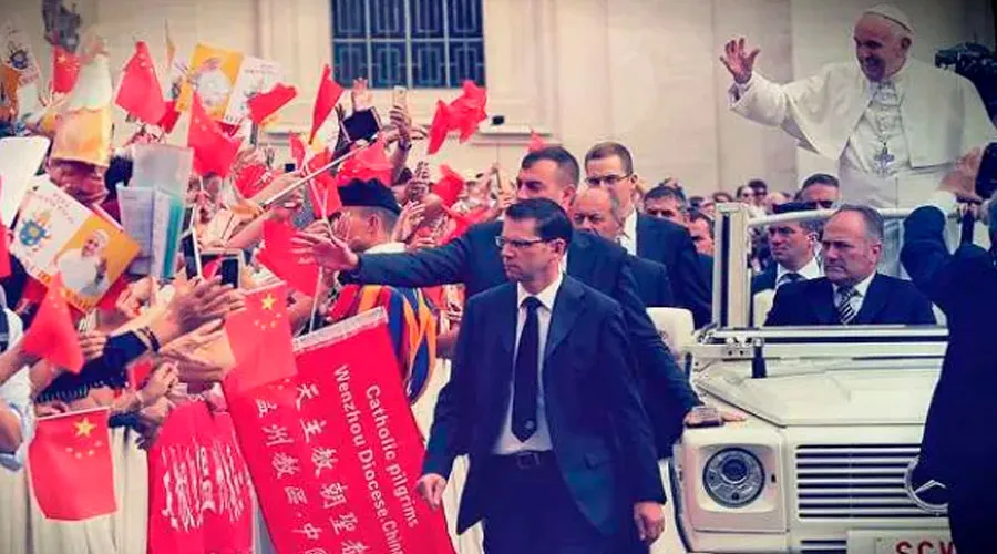 Papa Francisco espera que se renueve el acuerdo entre el Vaticano y China