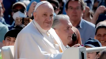 Papa Francisco dispone que la Pastoral del Turismo cambie de dicasterio
