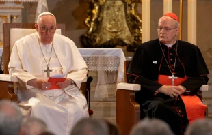 El Papa Francisco durante su viaje a Hungru00eda. Cru00e9dito: Daniel Ibu00e1u00f1ez (ACI) 