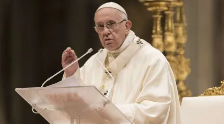 La Iglesia no es una ONG, recuerda el Papa Francisco en nuevo libro-entrevista