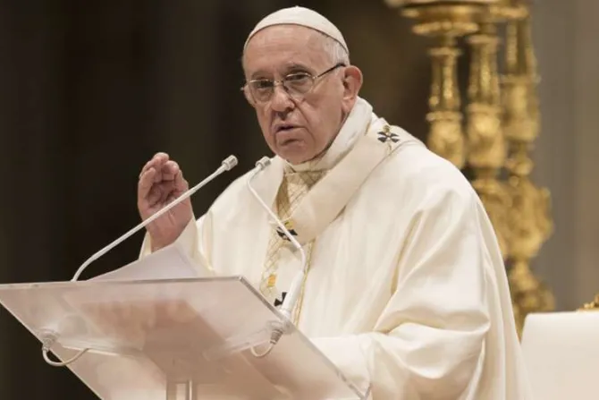 La Iglesia no es una ONG, recuerda el Papa Francisco en nuevo libro-entrevista