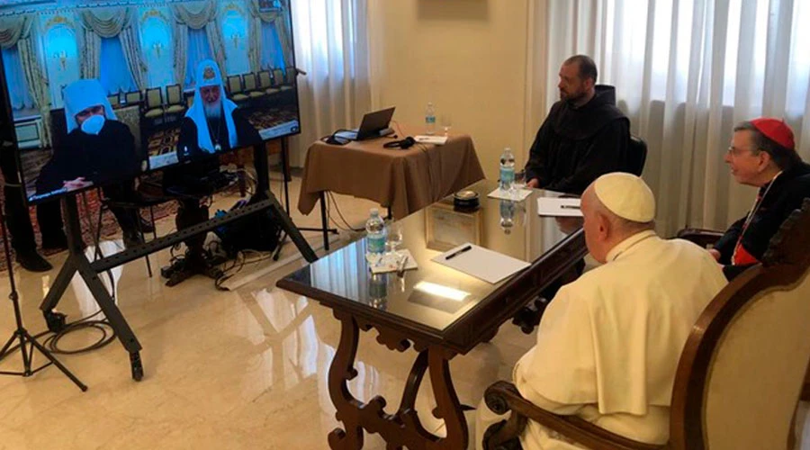 El Patriarca ortodoxo ruso Kirill conversa por videoconferencia con el Papa Francisco. Crédito: Vatican Media?w=200&h=150