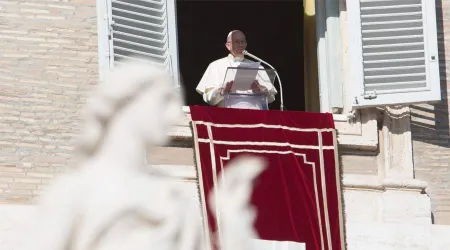 El Bautismo, carné de identidad que nos permite perdonar a quien nos ofende, dice el Papa
