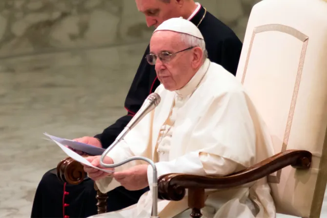 No al odio y la violencia, dice el Papa al recordar ataque a cristianos en Nigeria