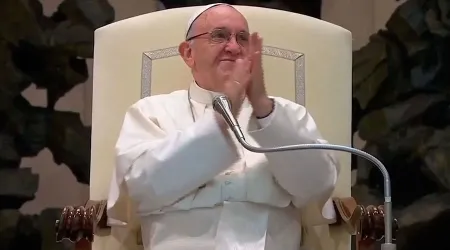 Papa Francisco disfrutó de espectáculo de circo en el Vaticano [VIDEO]