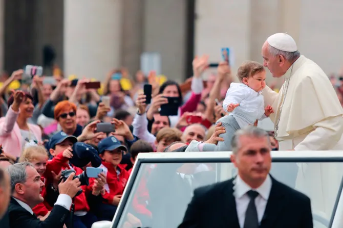 Papa Francisco: Seamos como el Hijo Pródigo que quiere abrazar al Padre