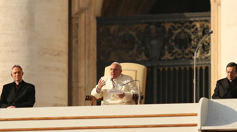 El Papa Francisco en la Audiencia. Foto: Daniel Ibáñez / ACI Prensa?w=200&h=150