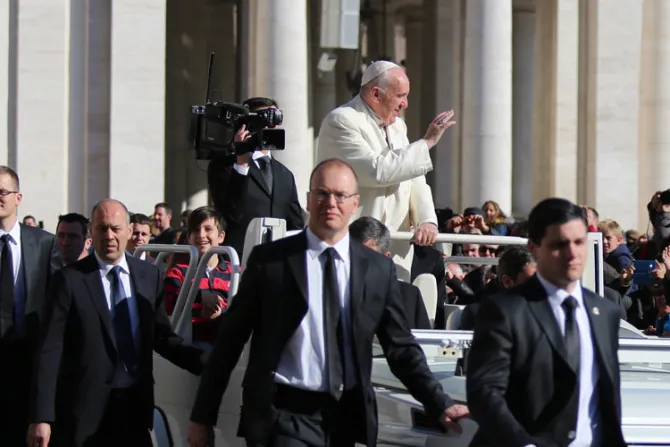 Papa Francisco: La Iglesia no necesita dinero sucio, sino corazones abiertos a Dios