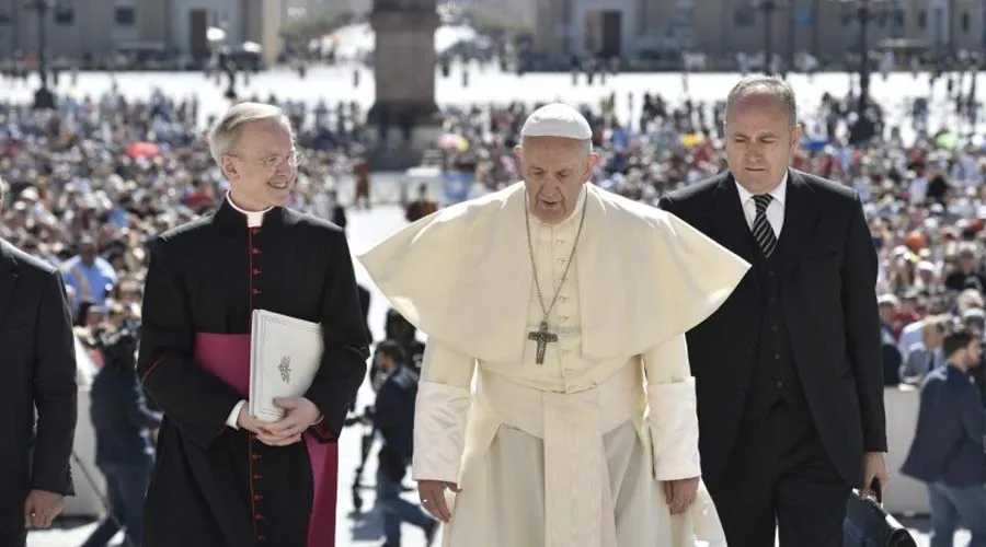 Papa Francisco: Para obedecer a Dios primero hay que ser agradecidos