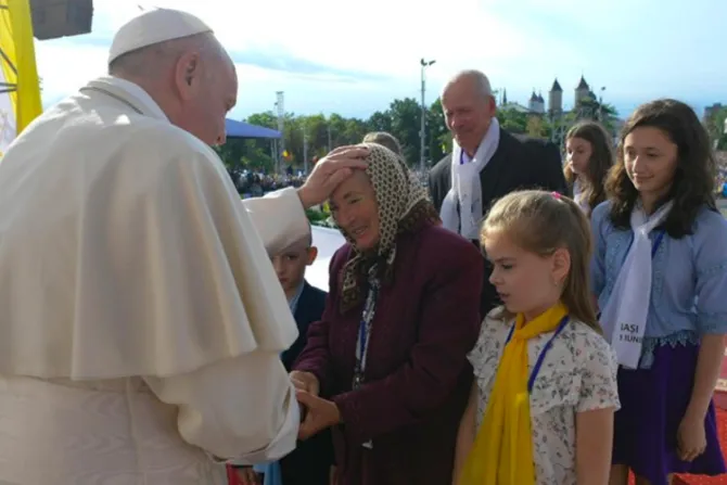 Jornada Mundial de los Abuelos: Obispo agradece a quienes orientan la fe en las familias