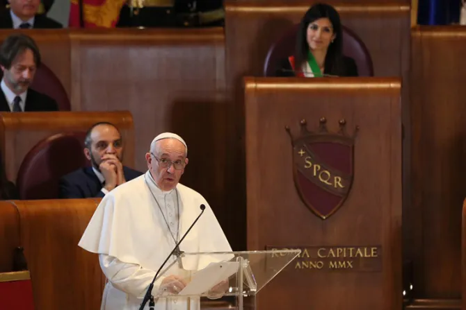 Papa Francisco: la Santa Sede colabora al bien de la ciudad de Roma