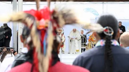 Papa Francisco en Canadá: Un viaje penitencial a través de una historia compleja