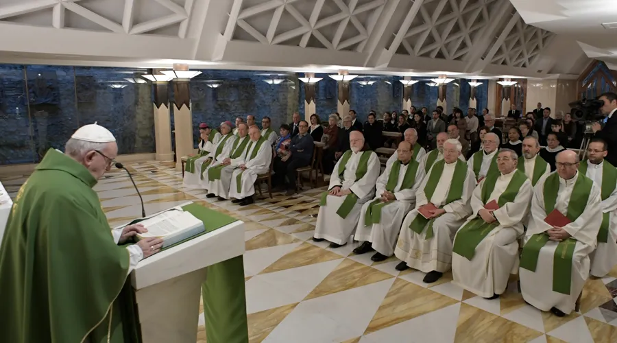 El Papa Francisco en la Misa de la Casa Santa Marta. Foto: Vatican Media