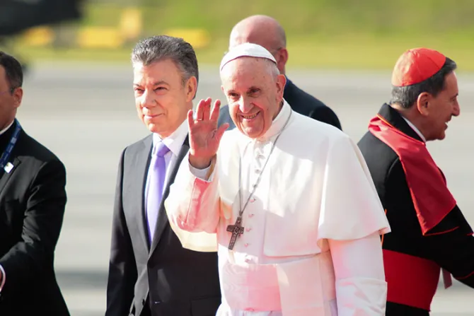 Viaje del Papa Francisco dejó a Colombia 10 veces más ingresos que gastos