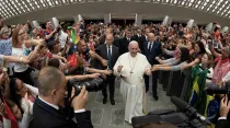 El Papa Francisco se reúne con la Renovación Carismática Católica. Foto: Vatican Media / ACI 