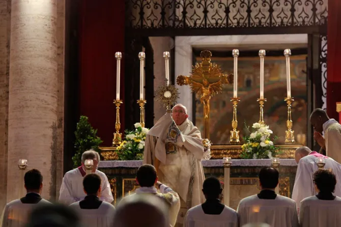 Papa Francisco en Corpus Christi: ¡Cuántos papás se parten el pecho por sus hijos!