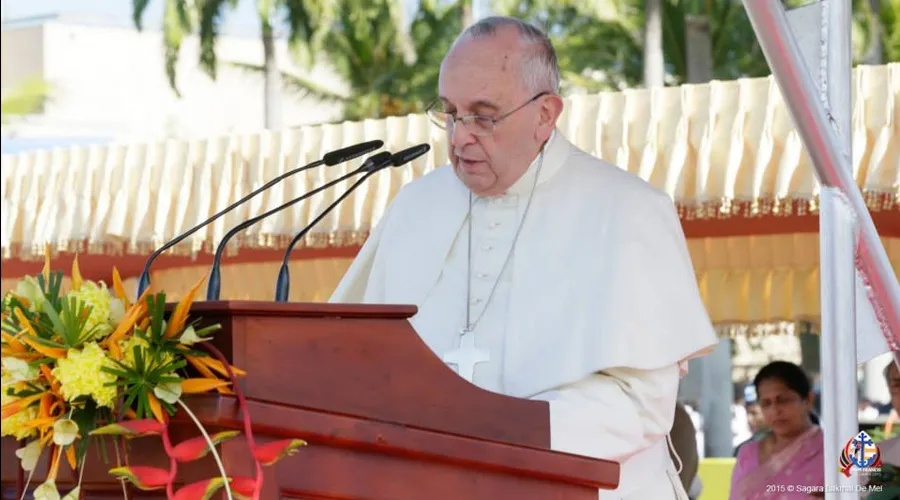 Saludo del Papa Francisco a las autoridades de Sri Lanka   /   Crédito: popefrancissrilanka.com?w=200&h=150