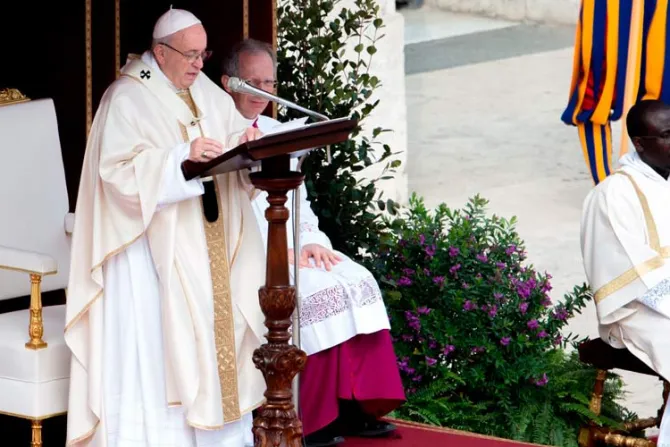 El Papa en Divina Misericordia: ¿Pecas mucho? Pide mucha misericordia y veremos quién gana
