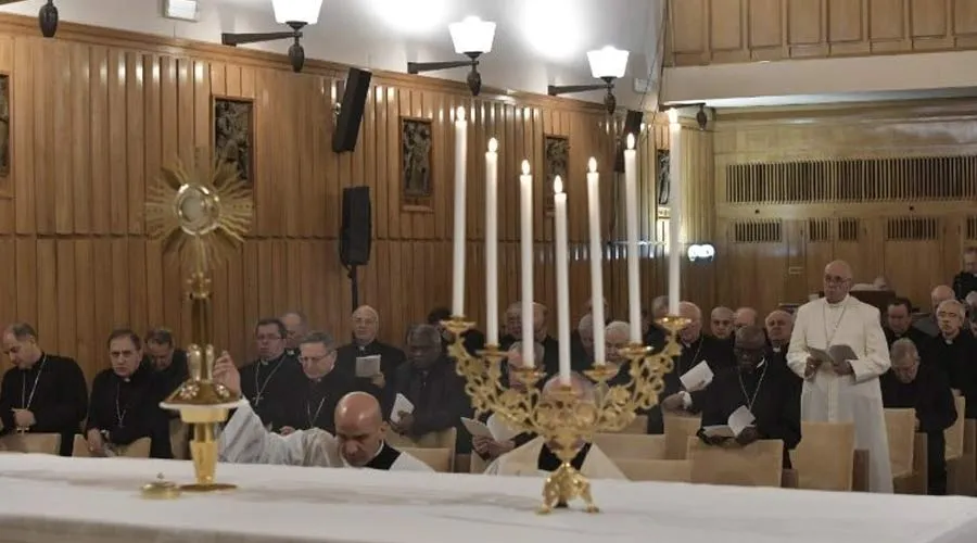 El Papa en los ejercicios espirituales de Cuaresma. Foto: Vatican Media?w=200&h=150
