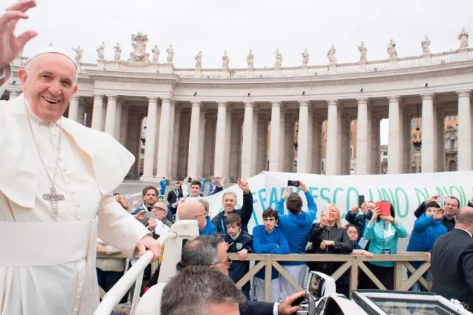 Catequesis del Papa Francisco sobre el Bautismo como fundamento de la vida cristiana