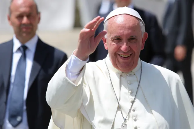 El Papa recuerda que todos los cristianos deben ayudar a los más necesitados