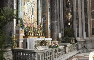 Papa Francisco inaugura maratu00f3n del Rosario. Foto: Vatican Media 