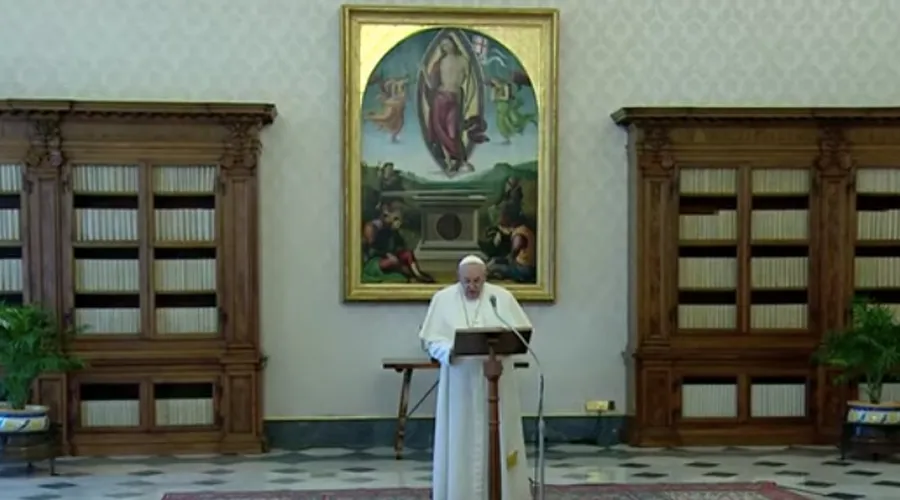 Papa Francisco en el rezo del Regina Coeli. Foto: Captura Video